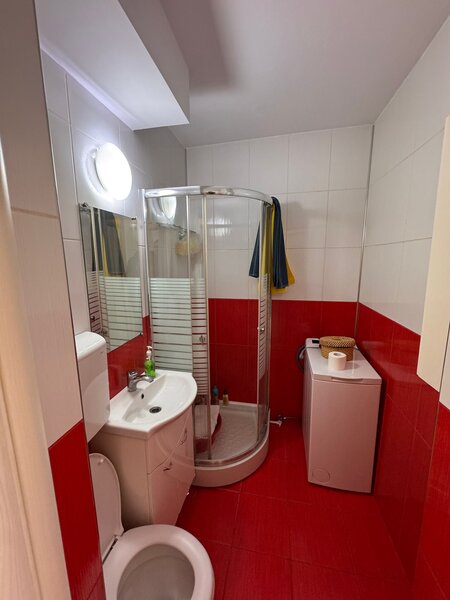 Drumul Taberei, Parc Moghioros, 7/10,